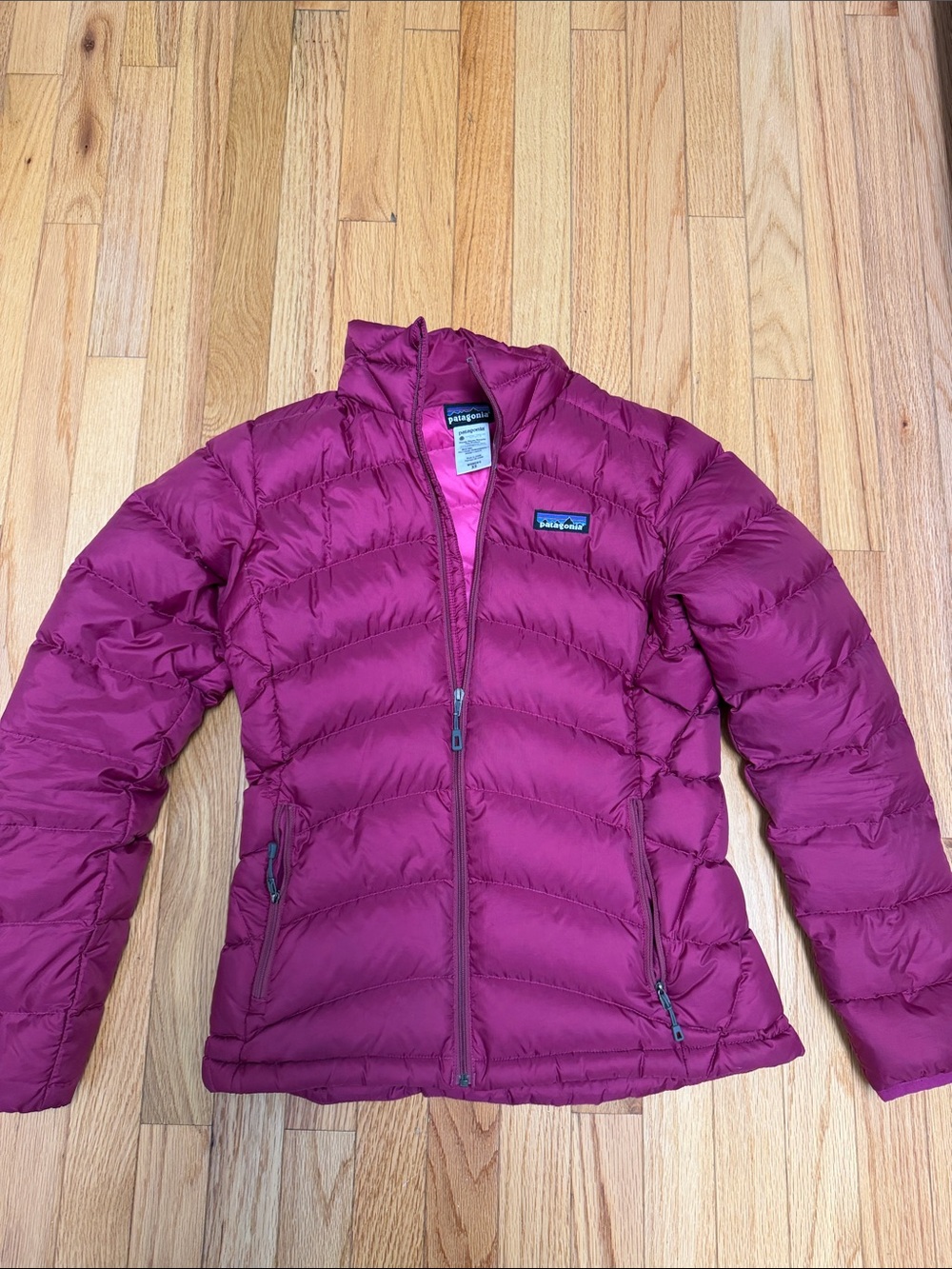 Patagonia Packable Down Jacket - Raspberry
